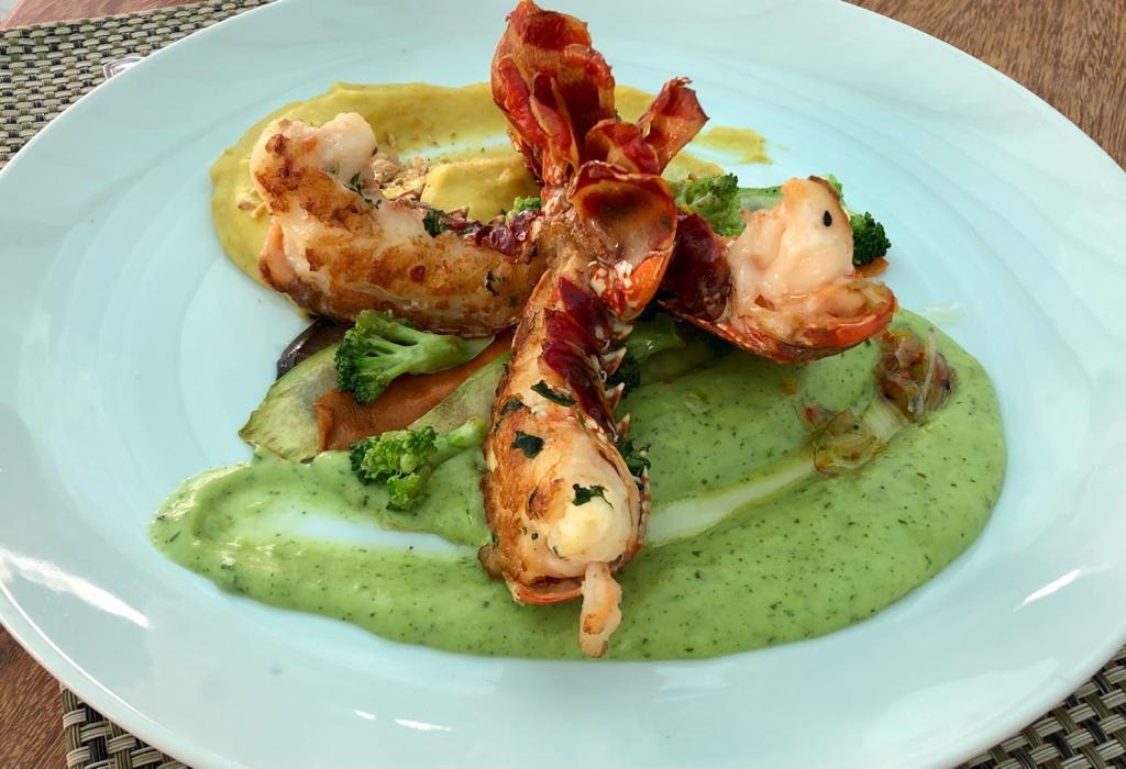 Hotel Vila Angatu (BA) participa de Festival da Lagosta