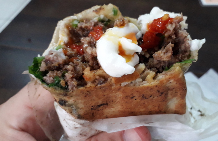 Show! O shawarma com crosta de zaatar do Syria