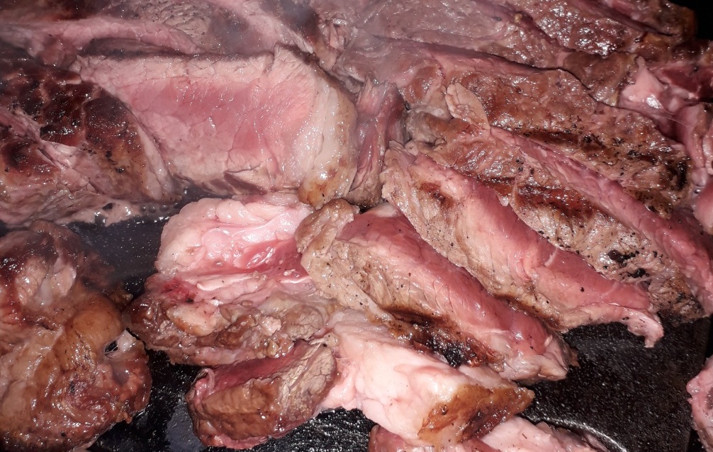 Officina di Carne usa cortes da Bassi em Campos 6 Foto Claudio Schapochnik Que Gostoso