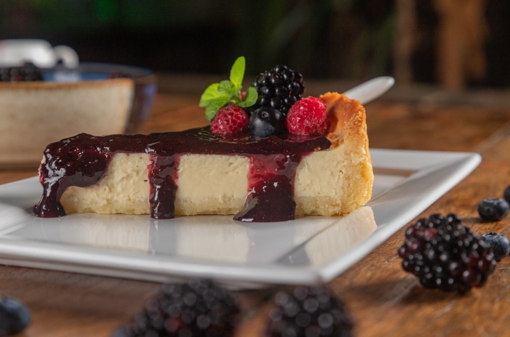 Frutas vermelhas entram em cartaz no Donna Pinha