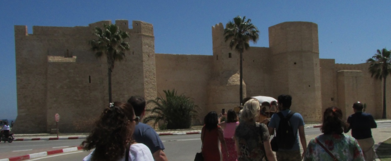 Mausoléu e fortaleza árabe são destaques de Monastir Foto Claudio Schapochnik Que Gostoso 14