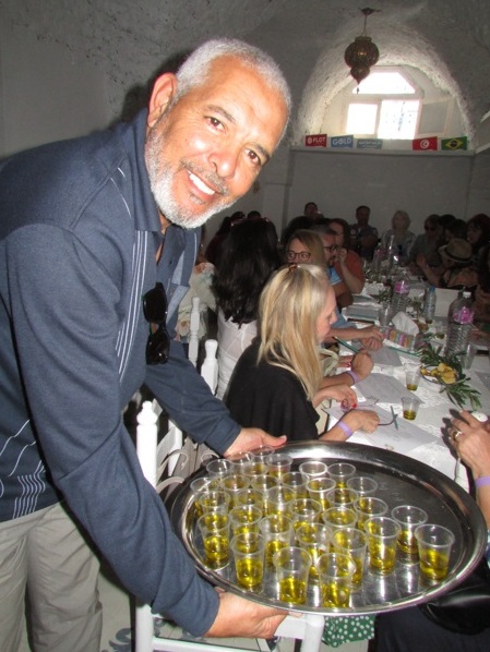 Prova de azeite na Tunísia de 70 milhões de oliveiras Foto Claudio Schapochnik Que Gostoso 5