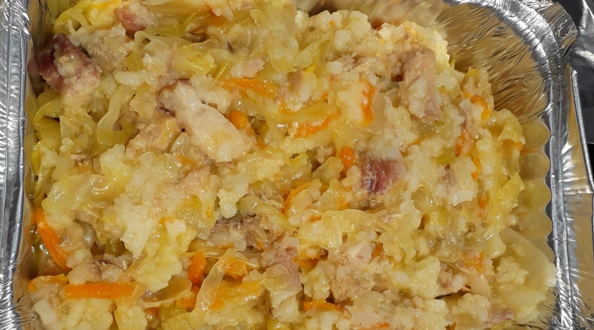 Família búlgara serve arroz uzbeque ótimo Foto Claudio Schapochnik Que Gostoso 1