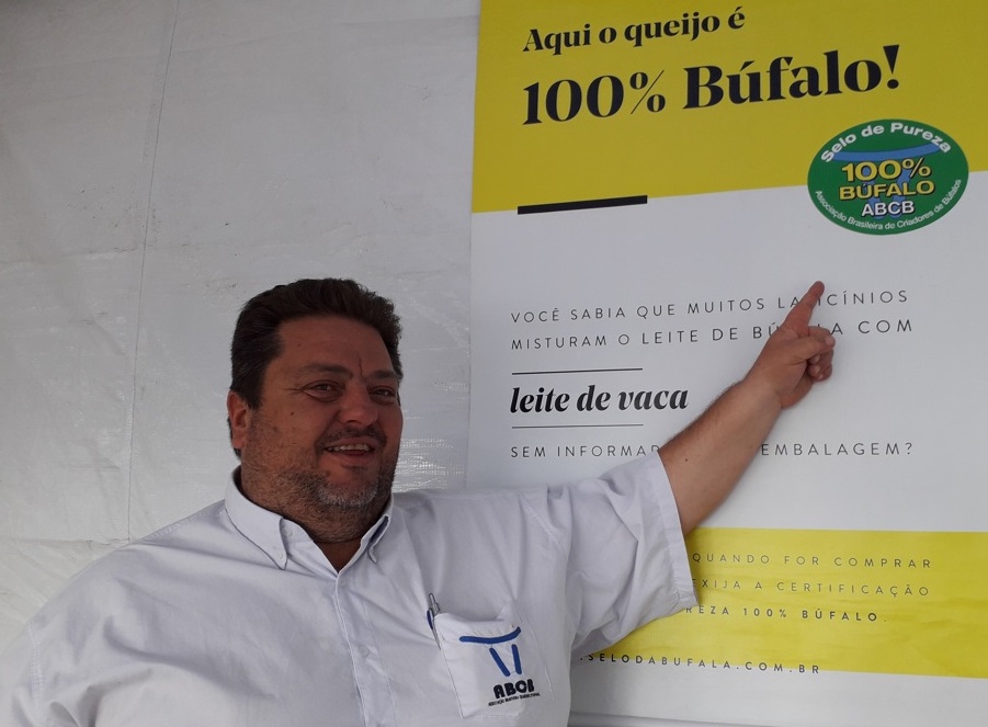 Queijo de búfala atenção ao selo de pureza Foto Claudio Schapochnik Que Gostoso 2