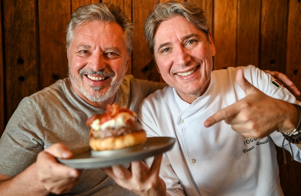 Tradi faz 7 anos com búrguer “à italiana” Foto João Erbert 2