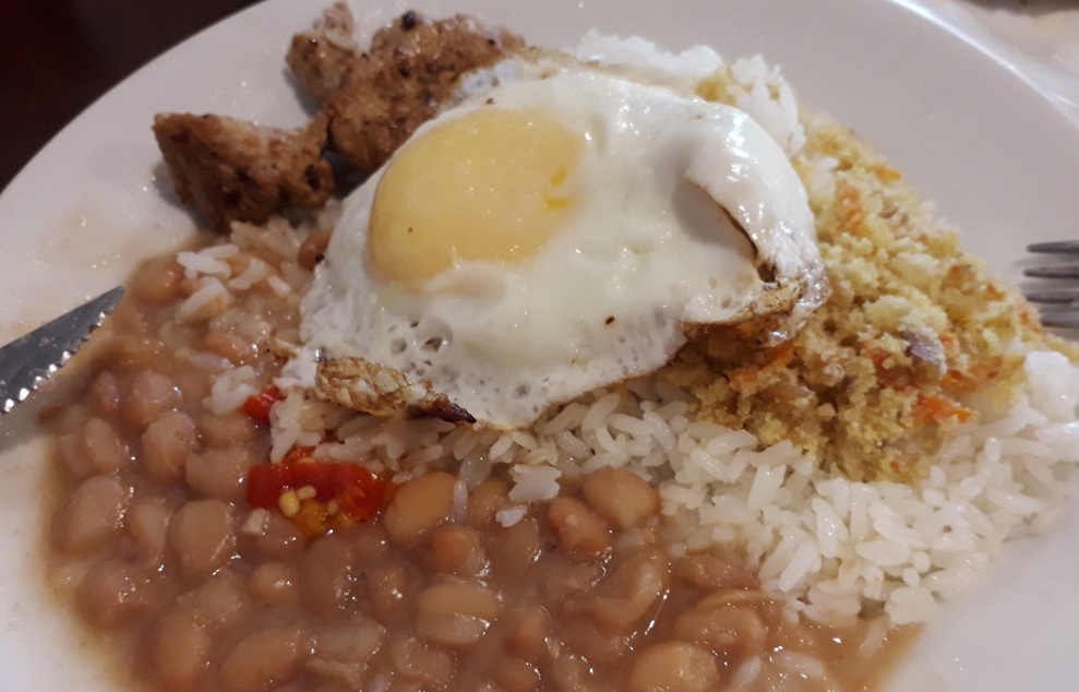 Calçada Luizense capricha na comida caseira Foto Claudio Schapochnik Que Gostoso 7