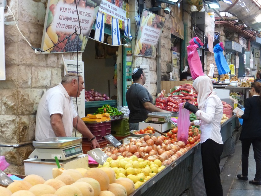 Mercados em Israel vão além dos alimentos Foto Claudio Schapochnik Que Gostoso! 4
