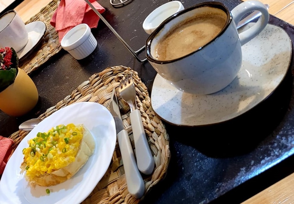 Café em S.Luiz do Paraitinga (SP) foca delícias regionais Foto 1 Gilmara Rodrigues de Seixas Divulgação Armazém e Café Três Léguas