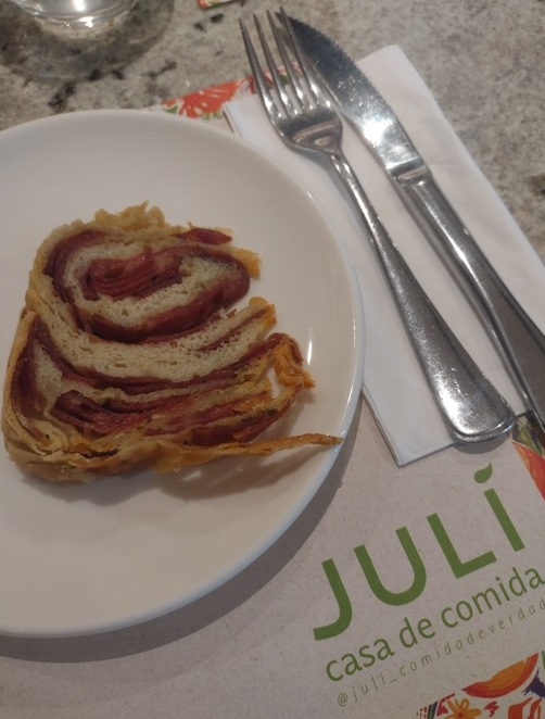 Julí serve comida de verdade bem saborosa Foto 6 Claudio Schapochnik_Que Gostoso!