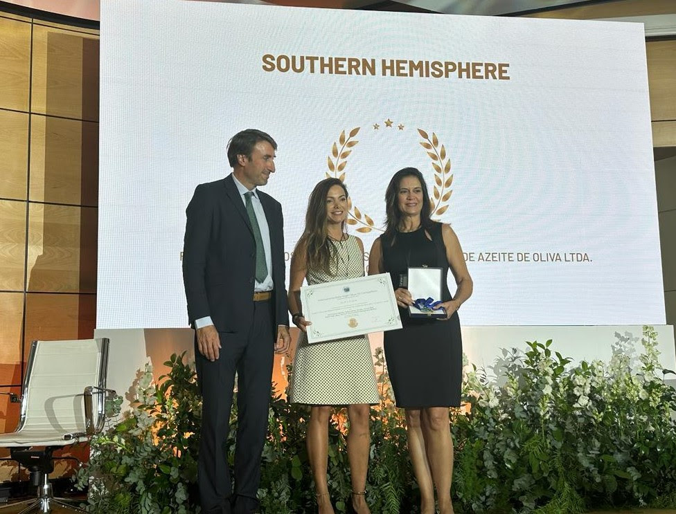 Azeite gaúcho recebe Oscar do setor na Espanha Foto 1 Divulgação Fazenda Serra dos Tapes
