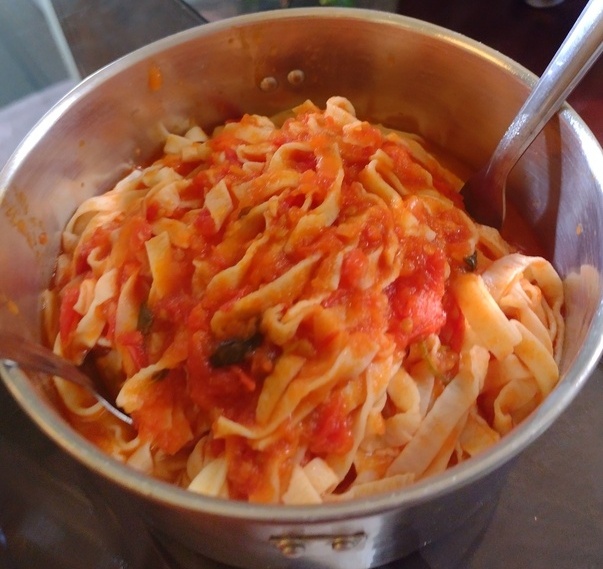Comida simples da Casa de Tanea é boa demais Foto 10 Claudio Schapochnik_Que Gostoso!
