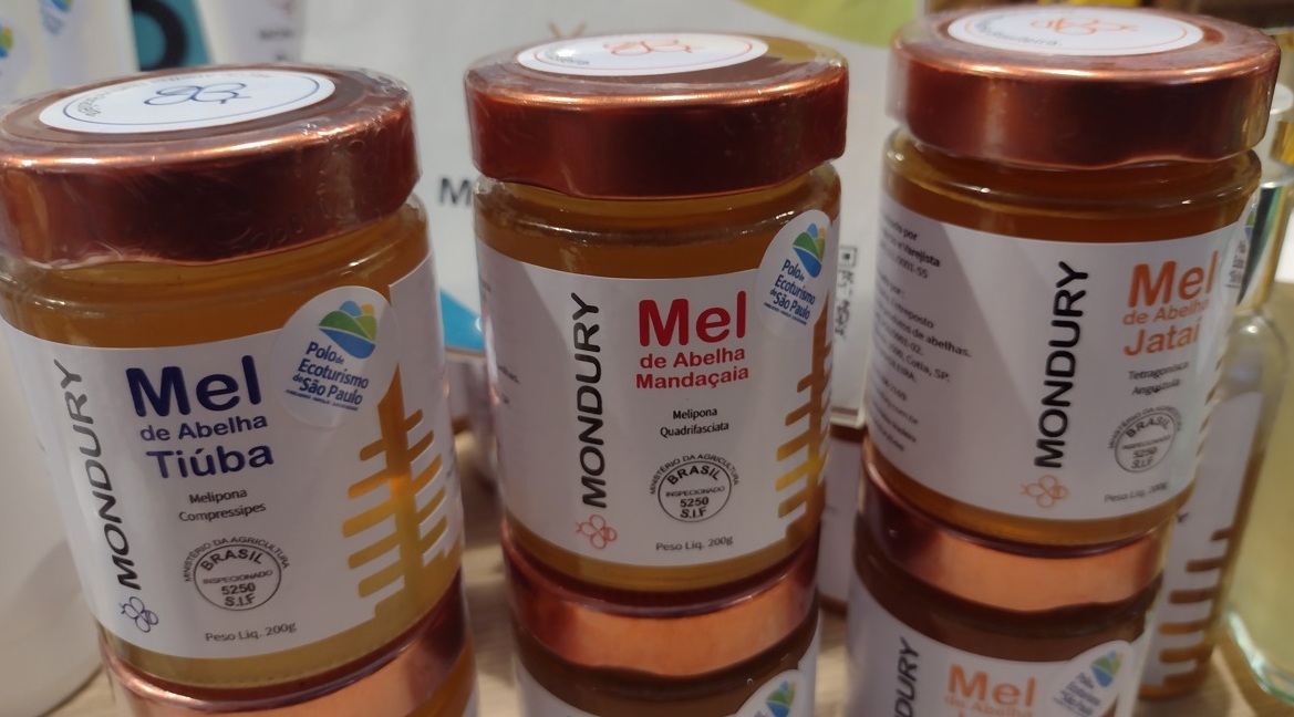 Mondury tem meles de abelhas sem ferrão (SP) Foto 2 Claudio Schapochnik_Que Gostoso