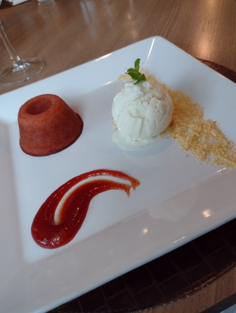 Artesanais e únicos, Noah acerta em molhos de pimenta Foto 2 Claudio Schapochnik_Que Gostoso