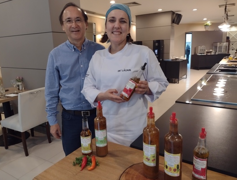 Artesanais e únicos, Noah acerta em molhos de pimenta Foto 5 Claudio Schapochnik_Que Gostoso