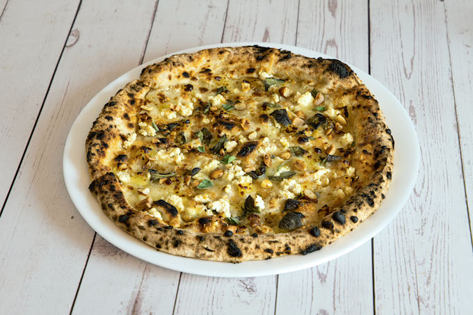 Pizza Crema & Sálvia estrela natalina da Locale (RJ) Foto Ana Paula Santos Divulgação Locale Pizza