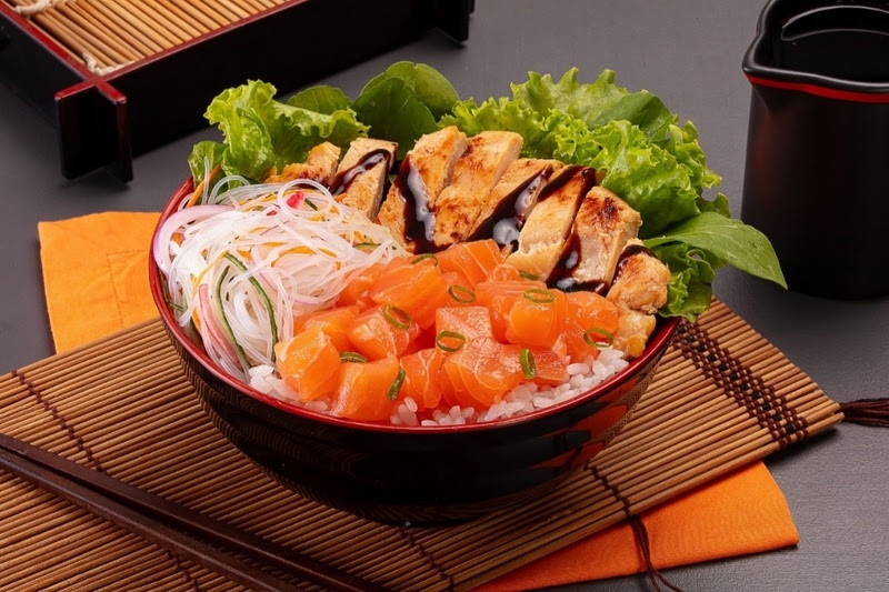 Jin Jin estreia Festival de Poke com nove opções Foto Divulgação Jin Jin