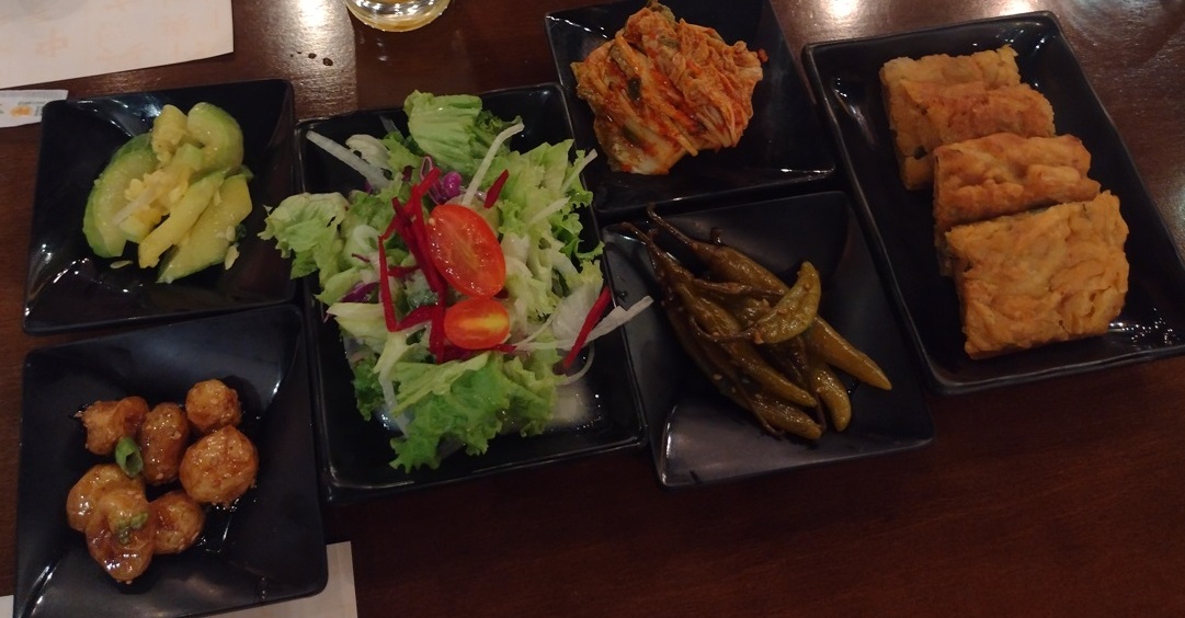 Sopa de kimchi, costelinha e tofu do Choyee é admirável Foto 7 Claudio Schapochnik_Que Gostoso