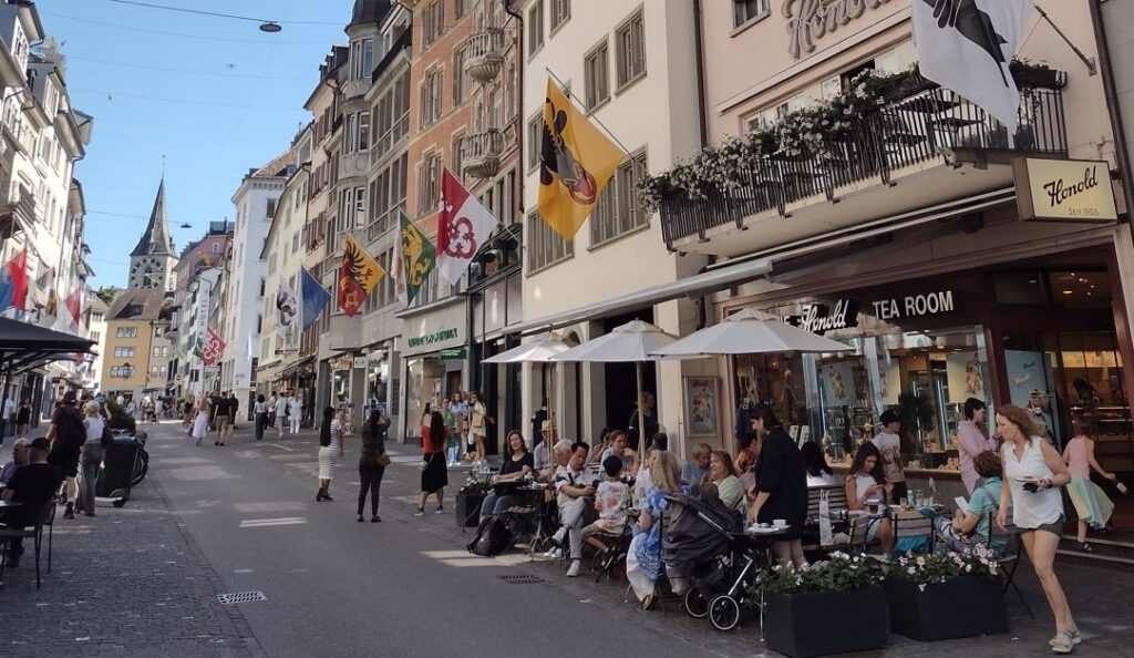 Suíça no Verão Niederdorf, em Zurique, tem de (quase) tudo 7 Foto Claudio Schapochnik_Que Gostoso