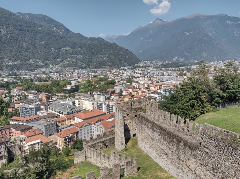 Suíça no verão Bellinzona encanta com castelos 10 Foto Claudio Schapochnik_Que Gostoso