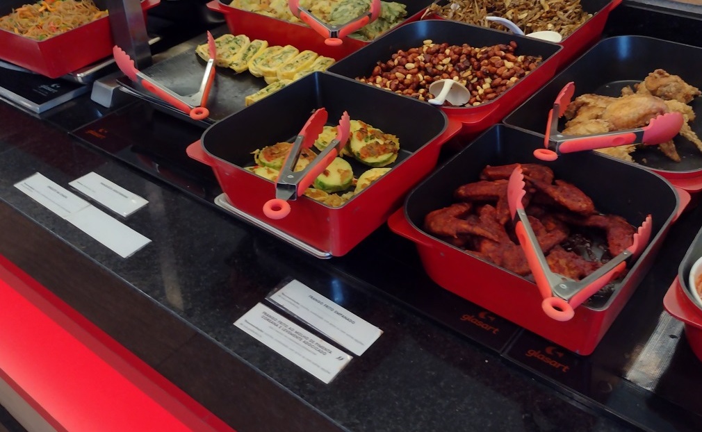 Bufê coreano Jong Ga (SP) agora identifica pratos 6 Foto Claudio Schapochnik_Que Gostoso