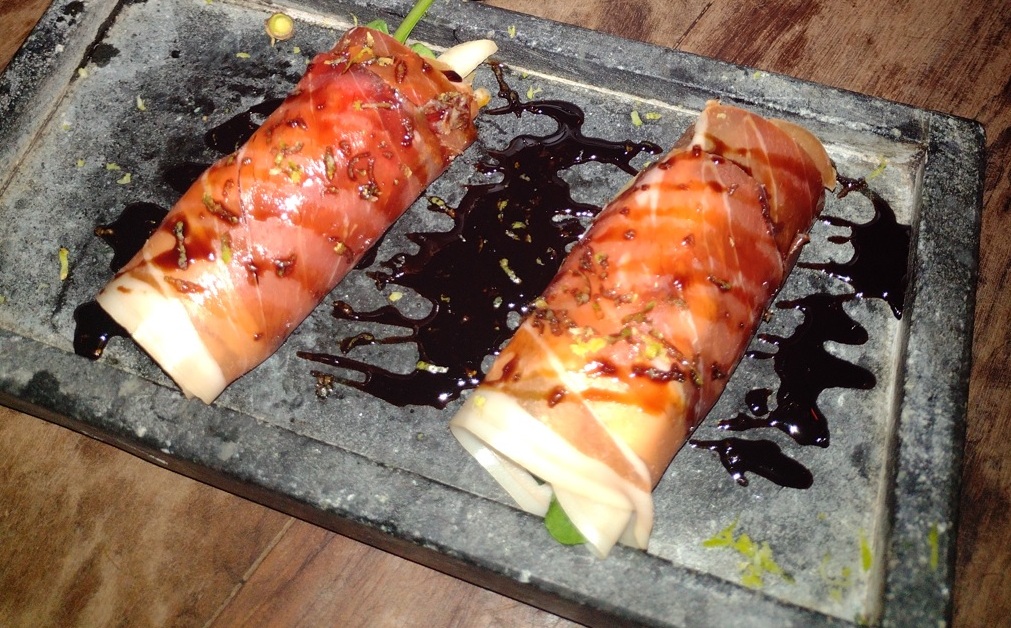 Hamburgueria Taverna Medieval (SP) tem novos ambientes 1 Foto Claudio Schapochnik_Que Gostoso