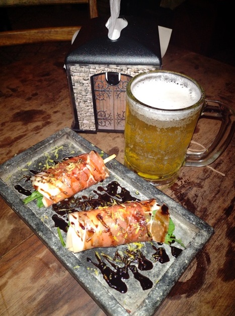 Hamburgueria Taverna Medieval (SP) tem novos ambientes 3 Foto Claudio Schapochnik_Que Gostoso