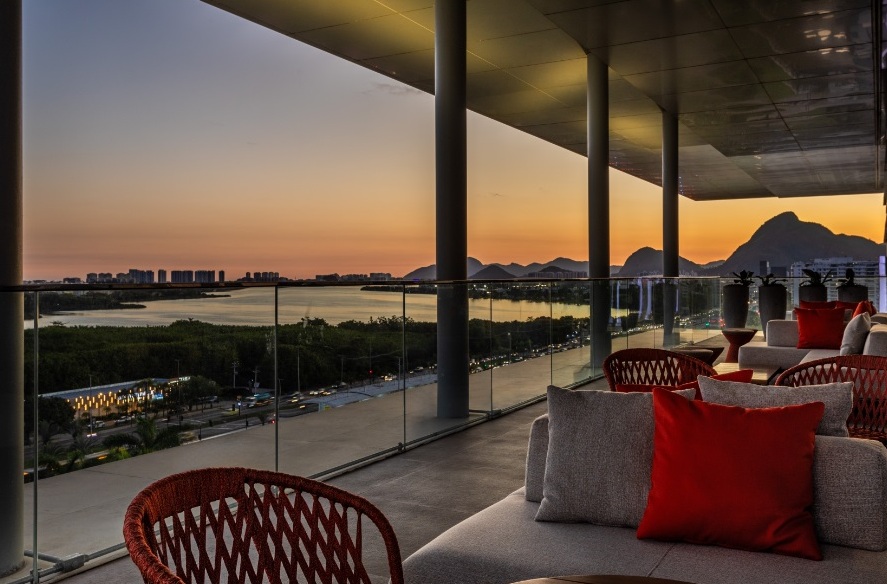 Rooftop do Hilton Barra ganha restaurante 1 Foto Tomás Rangel Divulgação Hilton Barra Rio de Janeiro