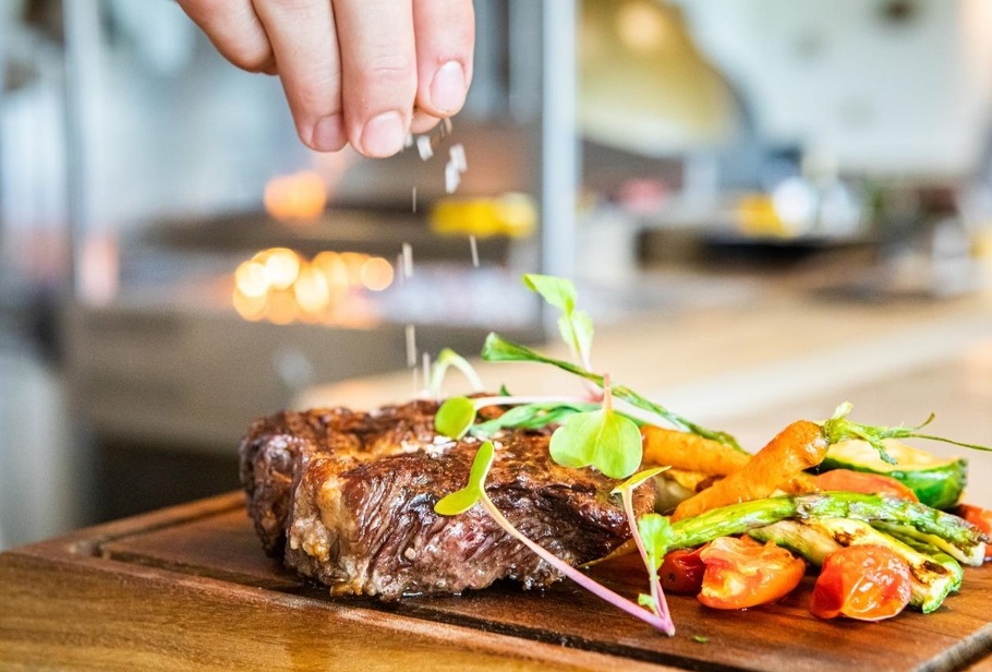 Hotel no Tatuapé anuncia tema de jantares de março 1 Foto Divulgação Meliá Hotels International