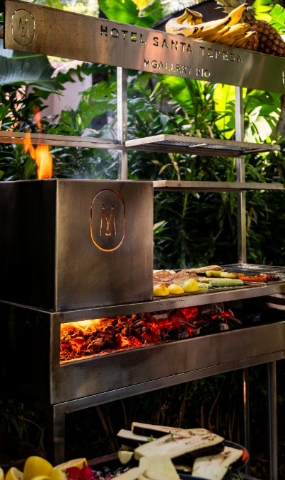 Carnes nobres entram no barbecue de hotel (RJ) Foto Divulgação Hotel Santa Teresa MGallery