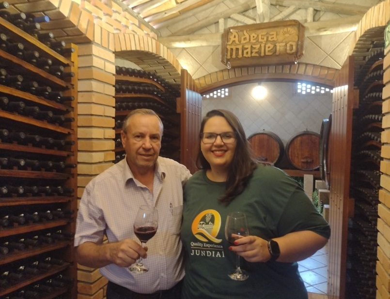 Em Jundiaí Vinho do Papa é feito na Maziero 4 Foto Claudio Schapochnik_Que Gostoso!