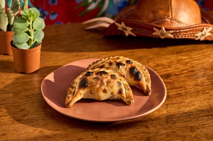 La Guapa e Mocotó criam empanada Sertaneja Foto Dersú Szuparits Divulgação La Guapa