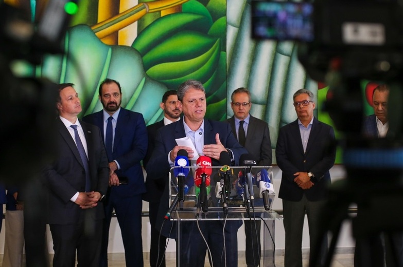 Intoxicação por metanol Governo de SP monta gabinete de crise Foto Governo do Estado de SP