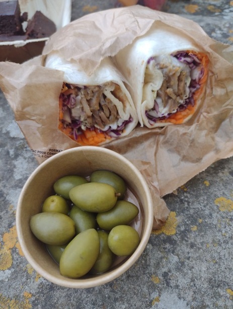 Luberon (FR) Beira de lago convida para picnic 3 Foto Claudio Schapochnik_Que Gostoso!