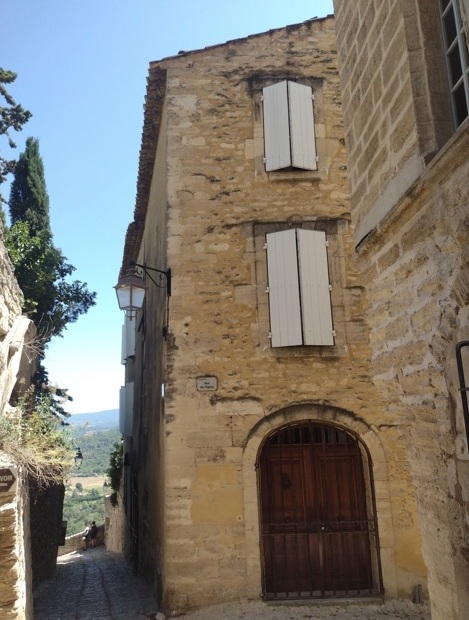 Luberon (FR) Beleza de Gordes enfeitiça turista 1 Foto Claudio Schapochnik_Que Gostoso!