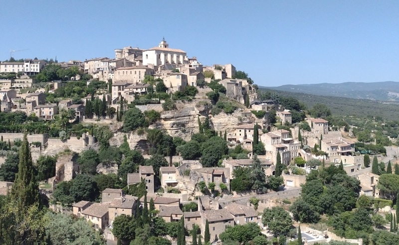 Luberon (FR) Beleza de Gordes enfeitiça turista 2 Foto Claudio Schapochnik_Que Gostoso!
