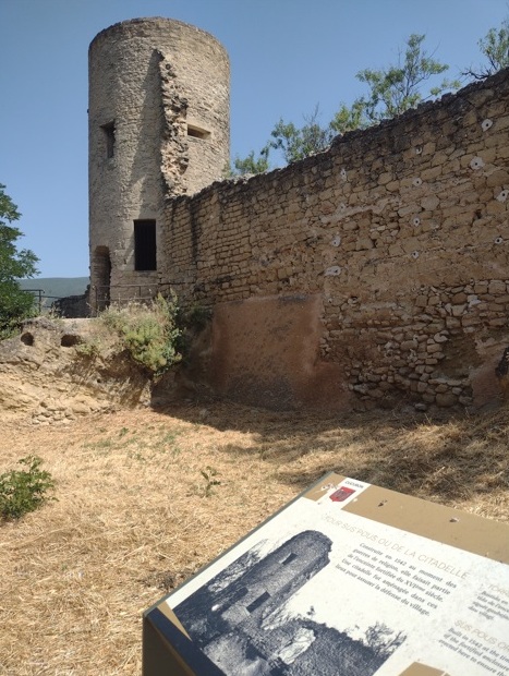 Luberon (FR) Cucuron atrai com graça e biquinho 14 Foto Claudio Schapochnik_Que Gostoso!