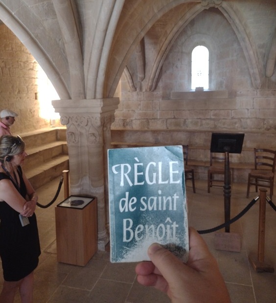 Luberon (FR) Regras do séc. 6 conduzem abadia 3 Foto Claudio Schapochnik_Que Gostoso!