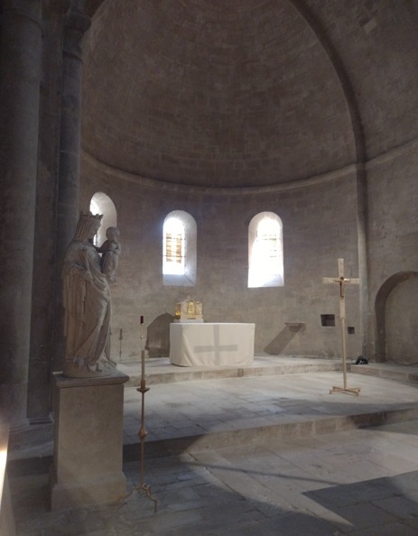 Luberon (FR) Regras do séc. 6 conduzem abadia 9 Foto Claudio Schapochnik_Que Gostoso!