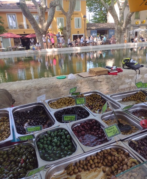 Luberon (FR) Rica no terroir, feira é comportada 13 Foto Claudio Schapochnik_Que Gostoso!
